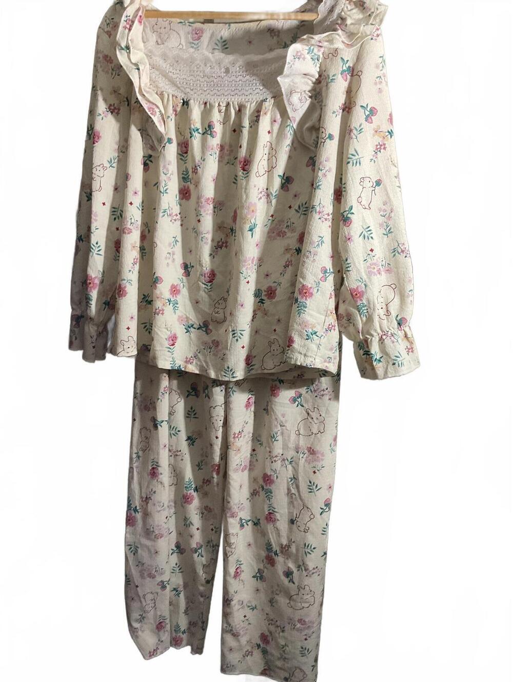 Boutique Lightweight  Floral and Bunny Print Pajama Set with Ruffle Trim L - Picture 2 of 10